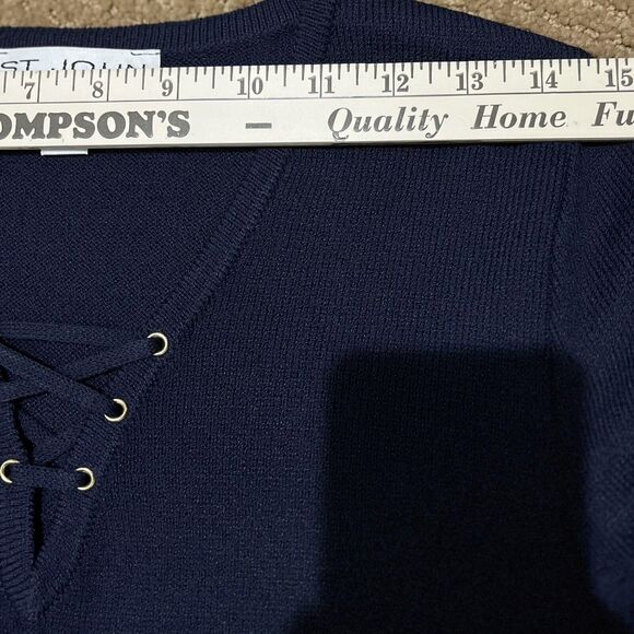 Vintage ST. JOHN by Marie Gray Y2K Lace-up Grommet Knit Navy 3/4Sleeve Sweater 6 - Picture 6 of 9